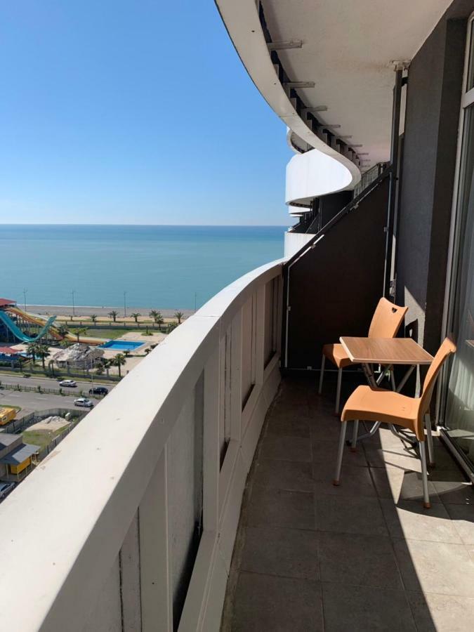 Orbi Residence Sea View Batumi Exterior photo